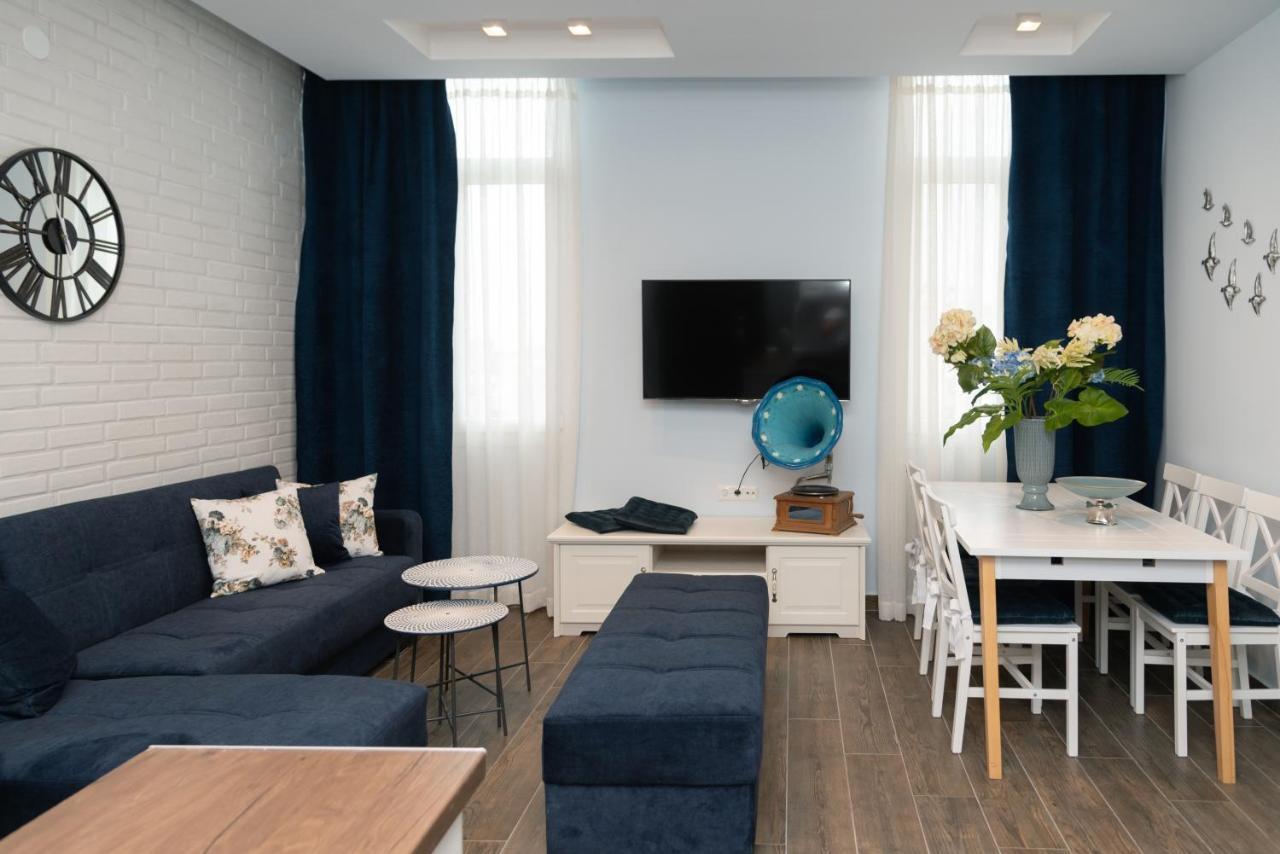 Lofts *