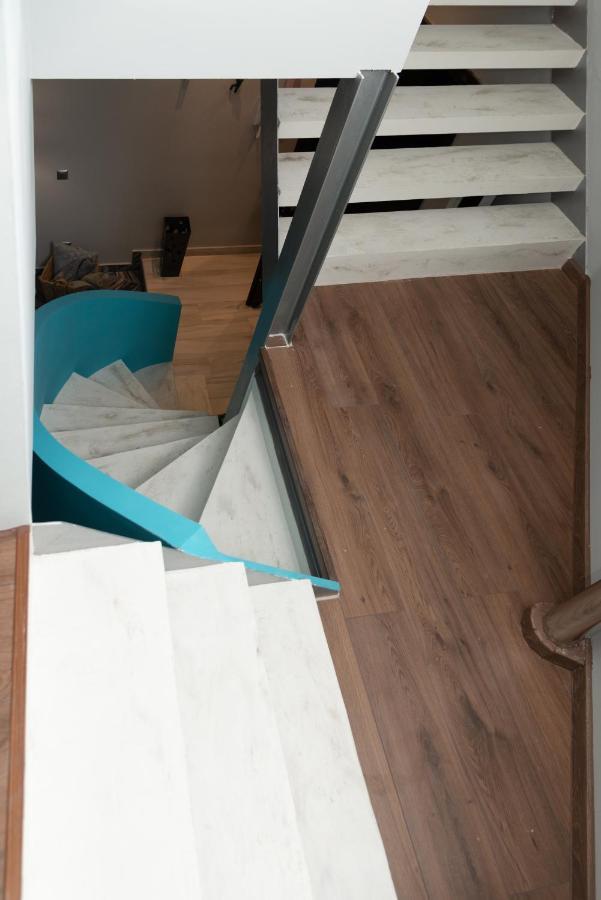 Apartment Lofts