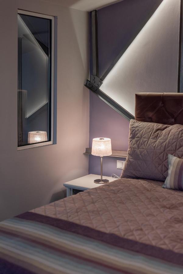 Lofts Apartment