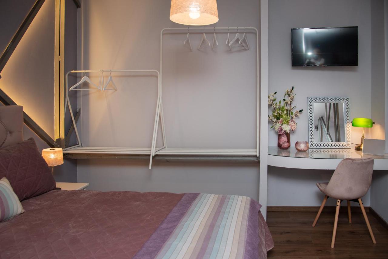 Lofts *