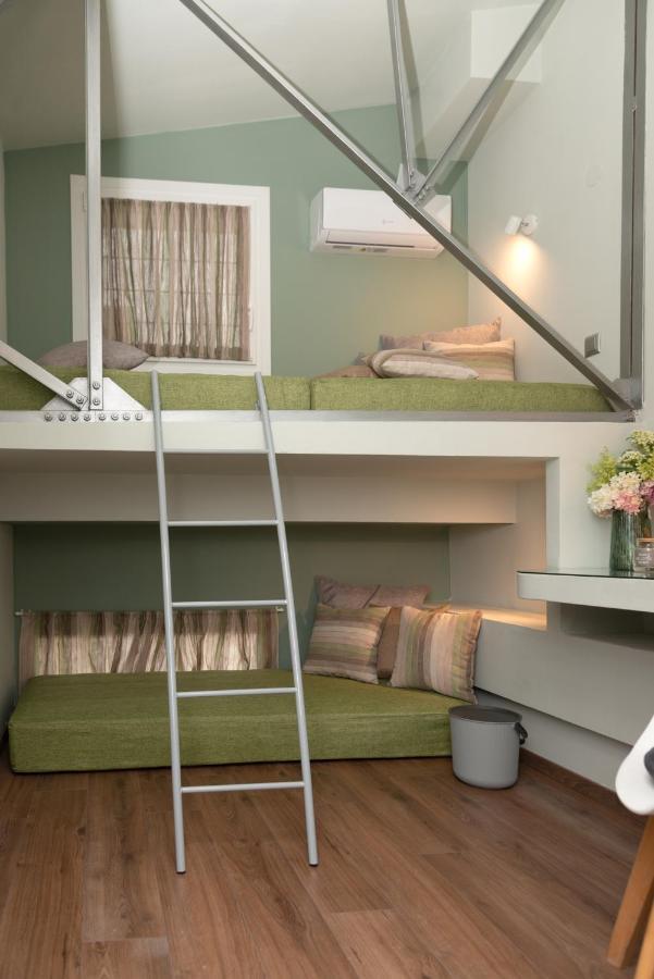 Lofts *