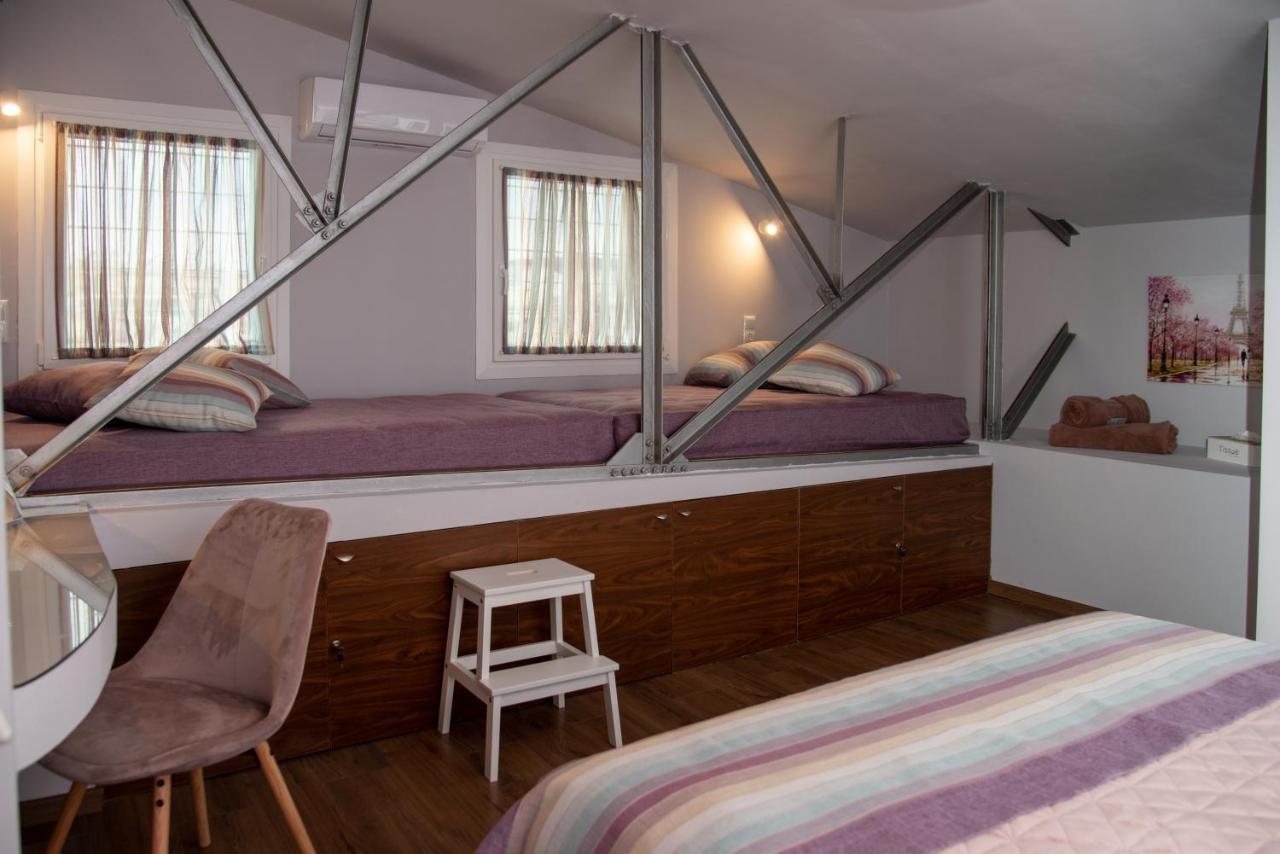 Lofts Apartment