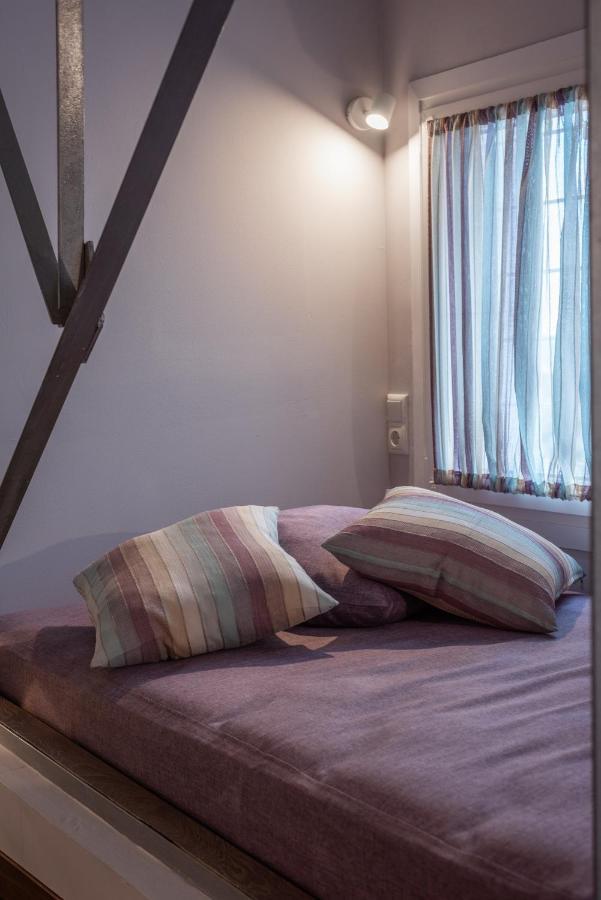 Apartment Lofts *