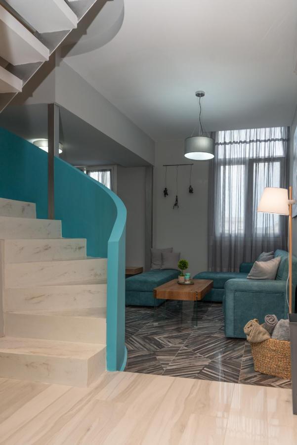 Apartment Lofts