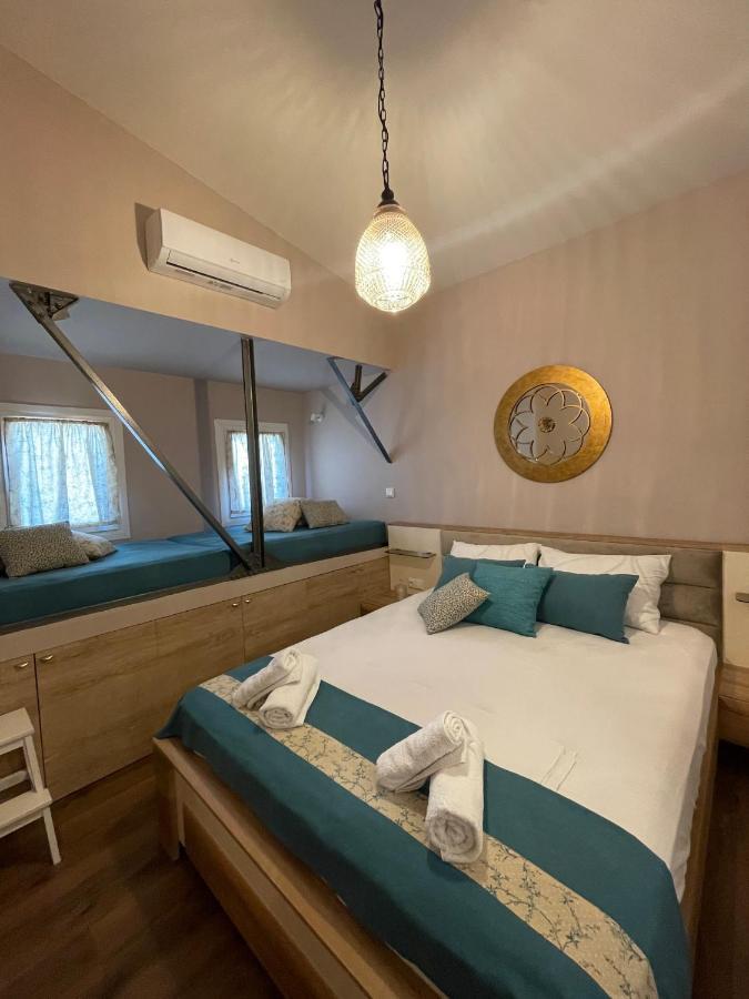 Lofts Apartment